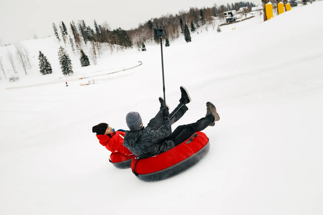 Snowtubing