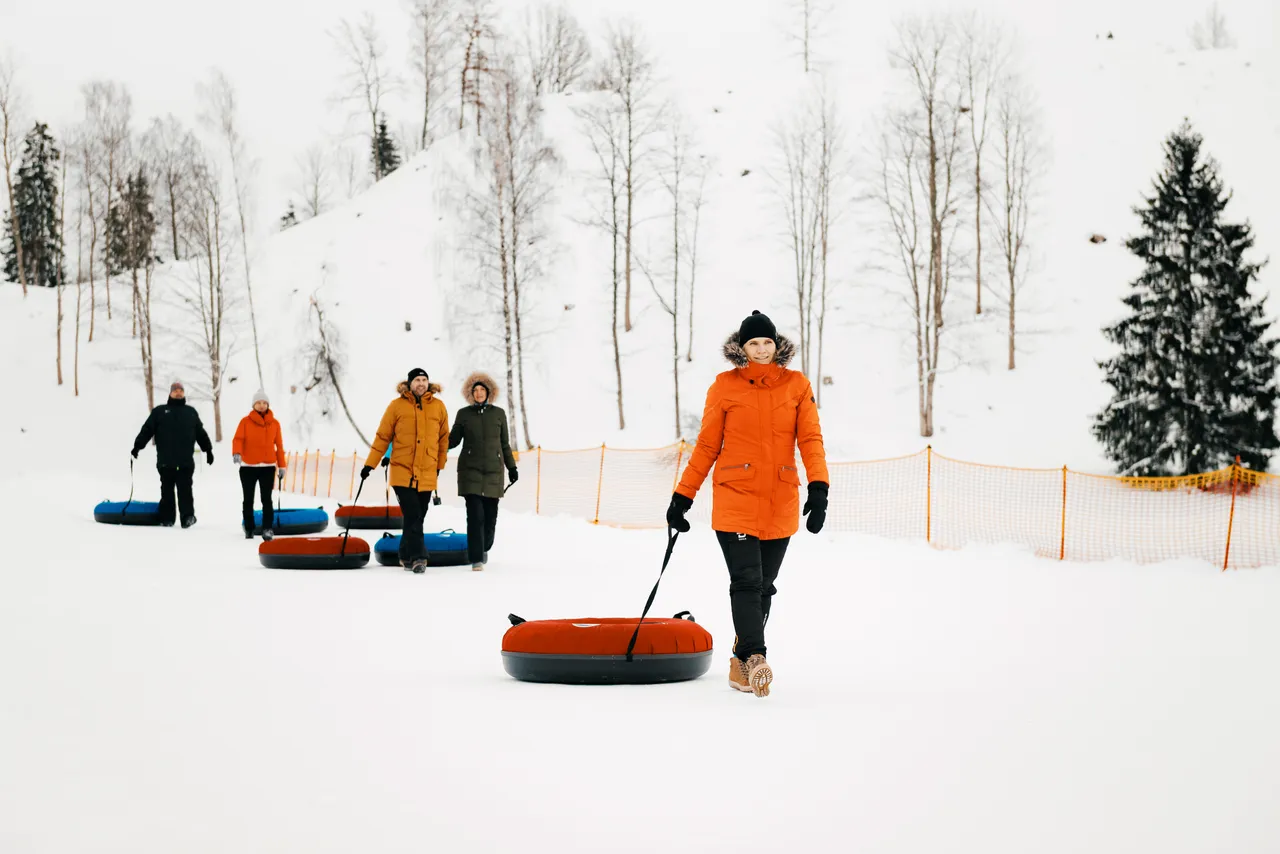 Snowtubing