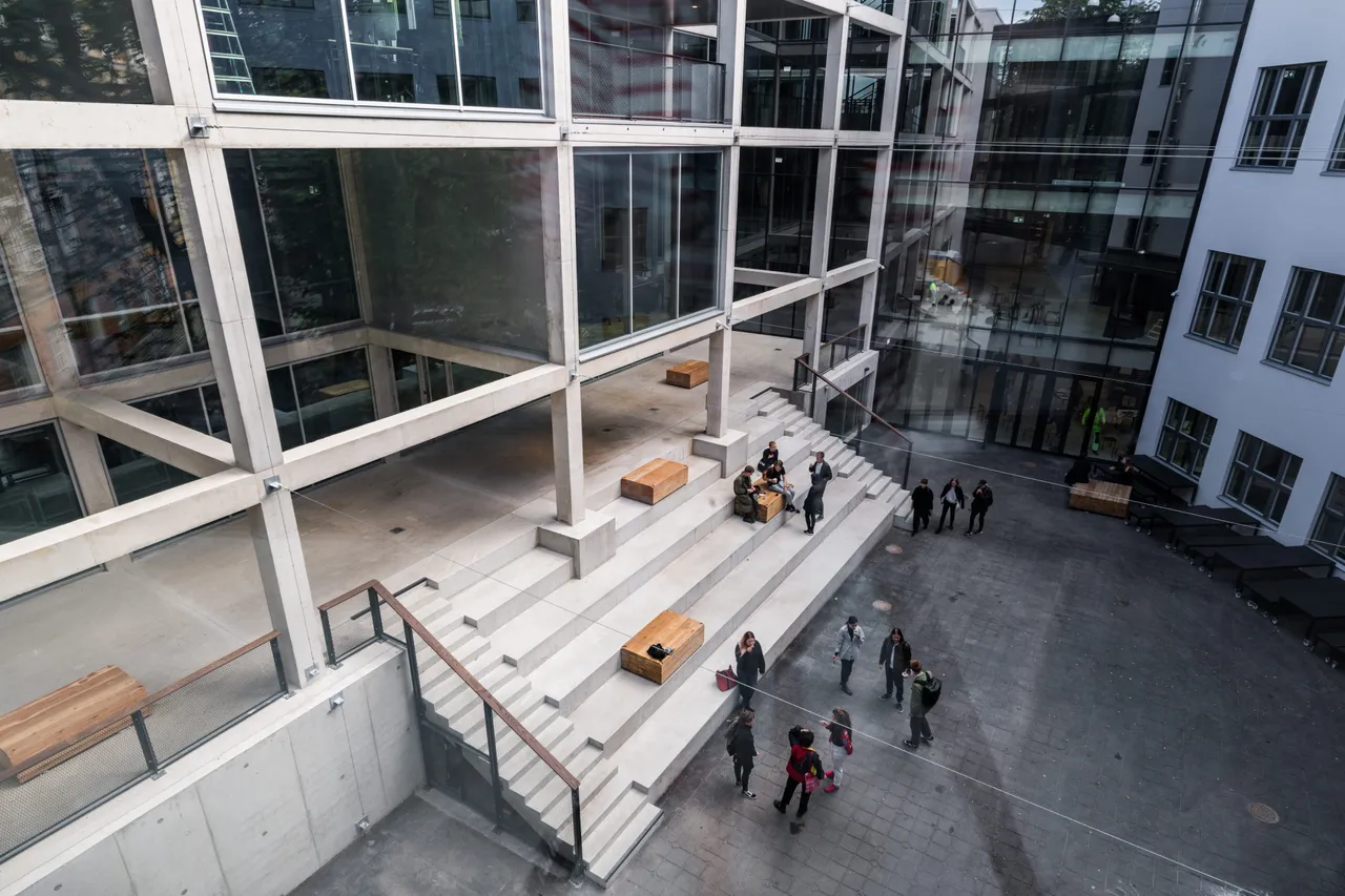 Estonian Academy of Arts