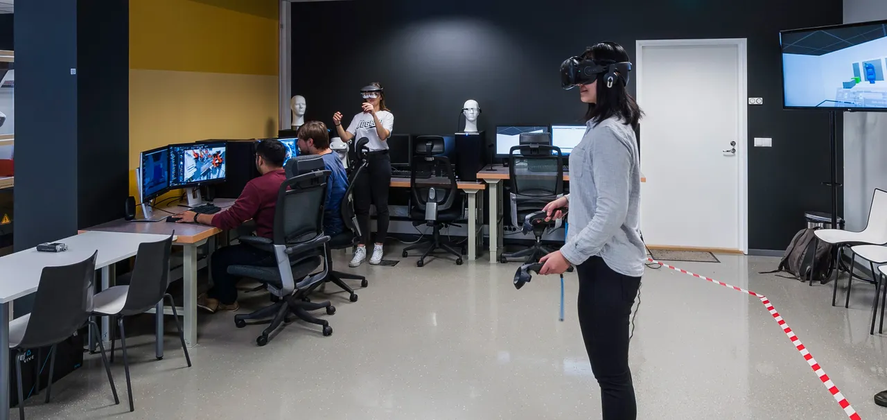 Testing Virtual Reality