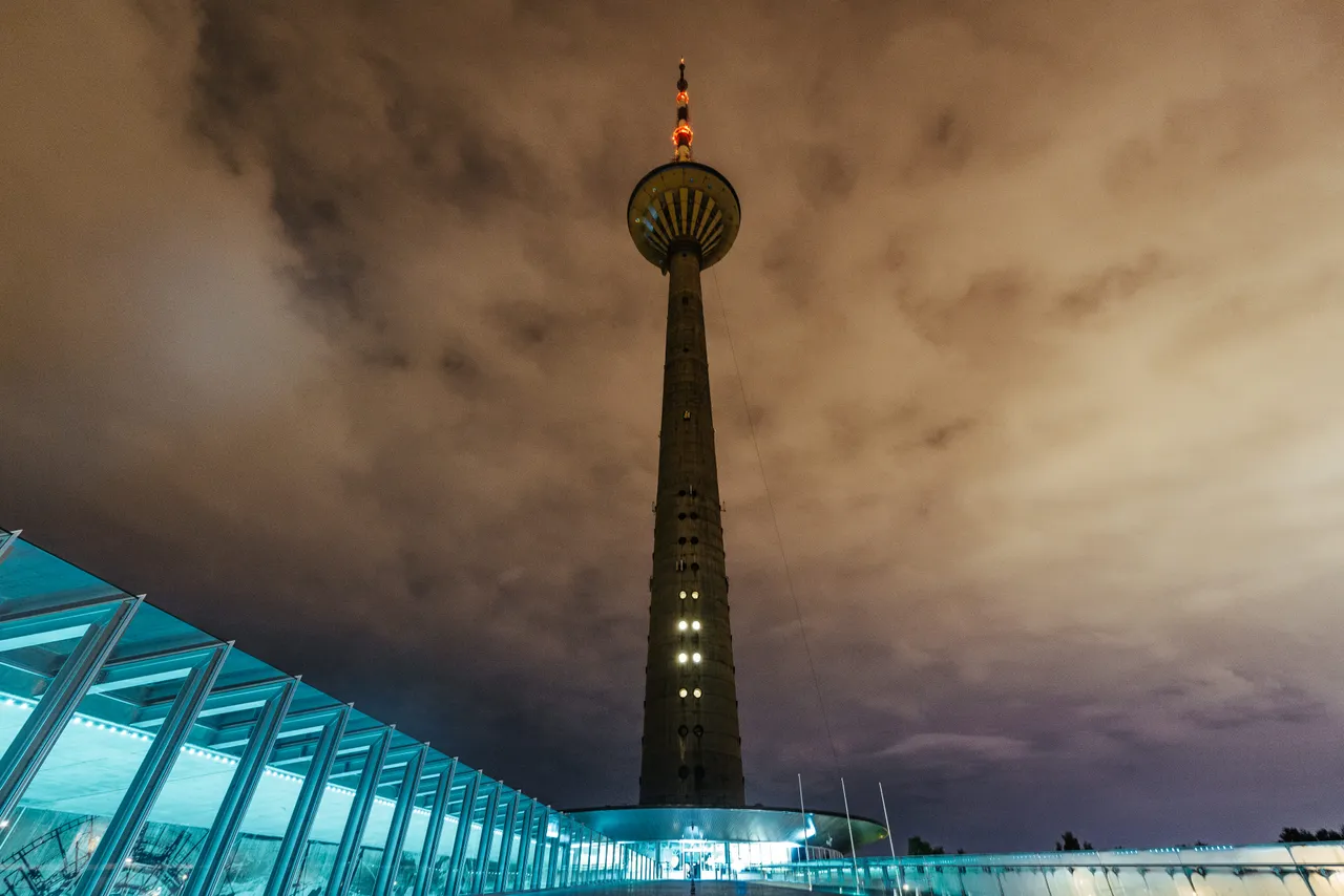 Tallinn TV Tower at night
