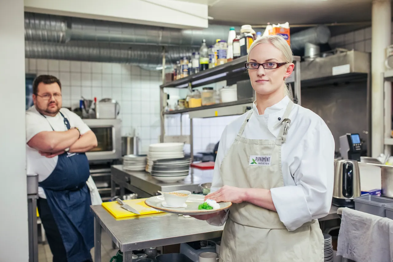 Work-based learning in restaurant services