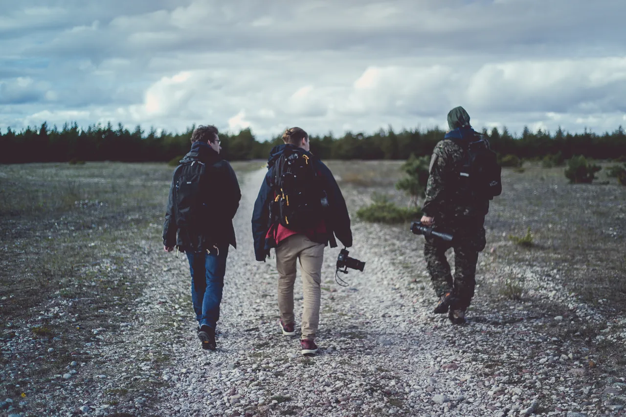 Walk in Nature People