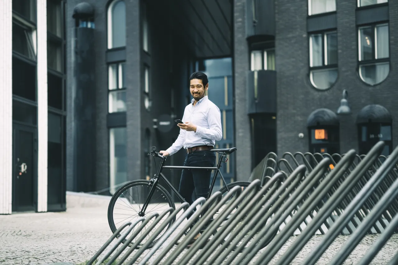 Man with bike in Rotermann Quarter