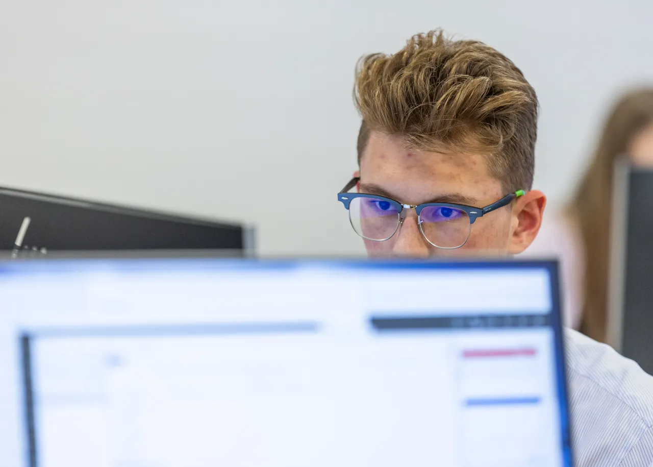 IT systems specialist competition