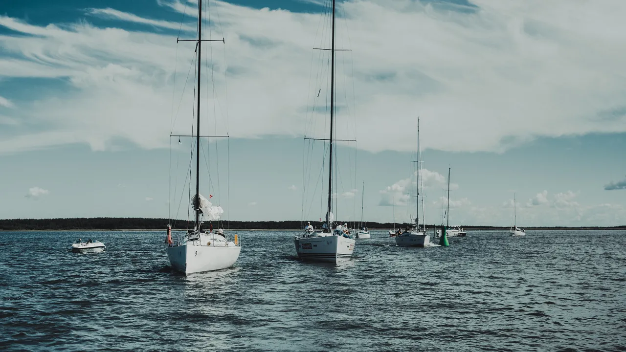 Sailing at Muhu Regata