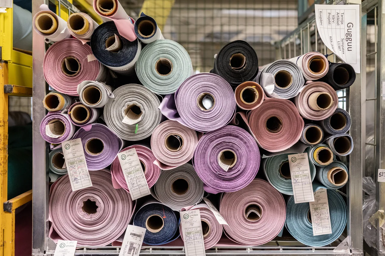 Fabric rolls