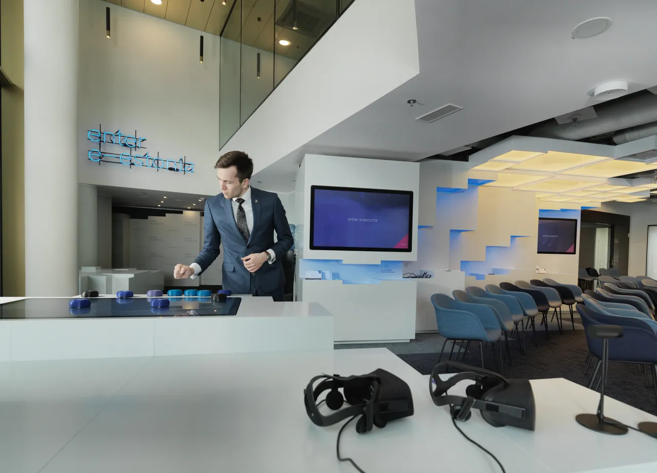 Man in e-Estonia Briefing Centre