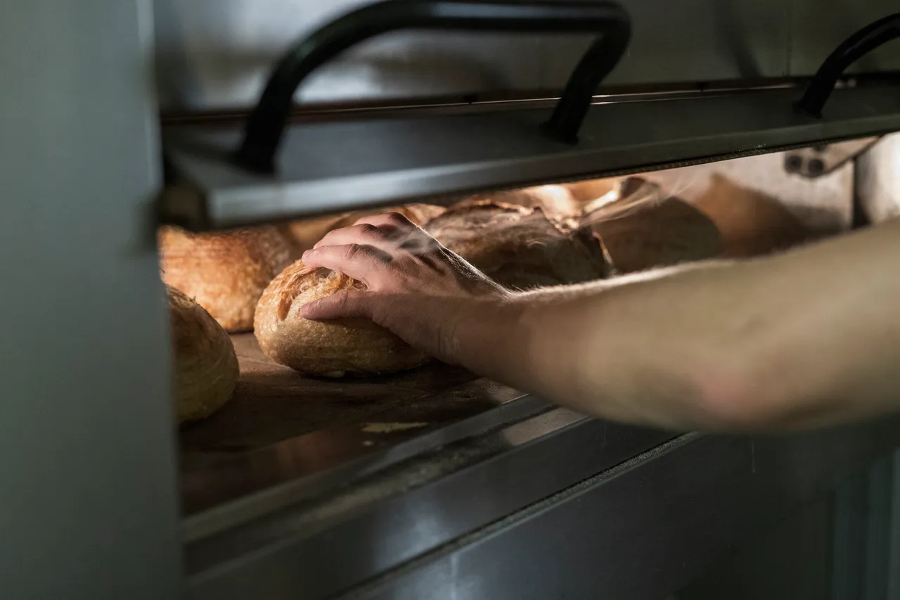 Baking bread in Tallinn