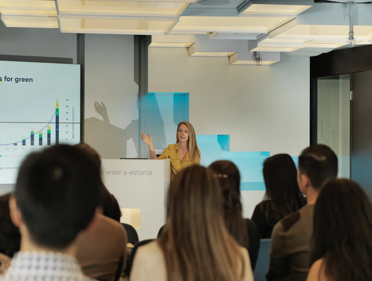 woman presenting at e-Estonia Briefing Centre