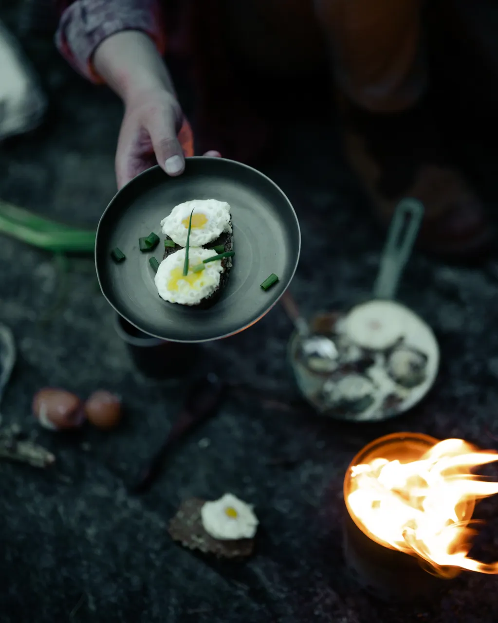 Cooking over a campfire