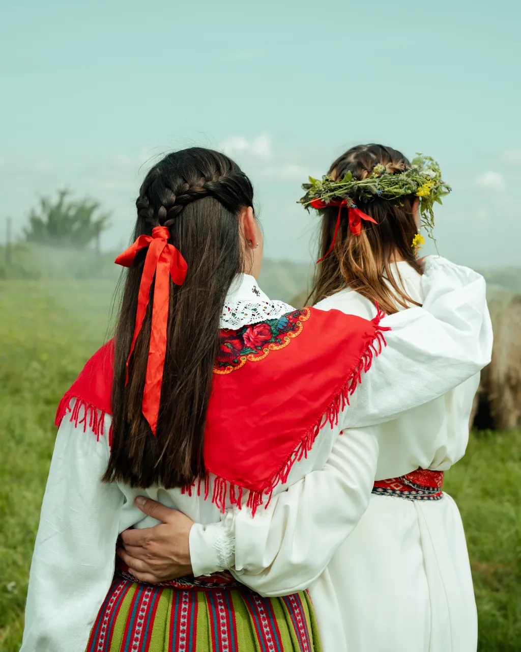 Women in national costumes