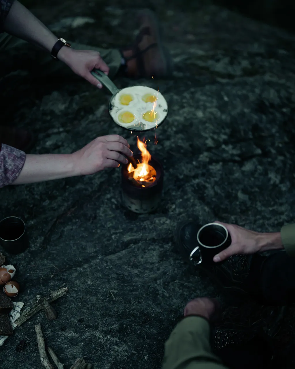 Cooking over a campfire
