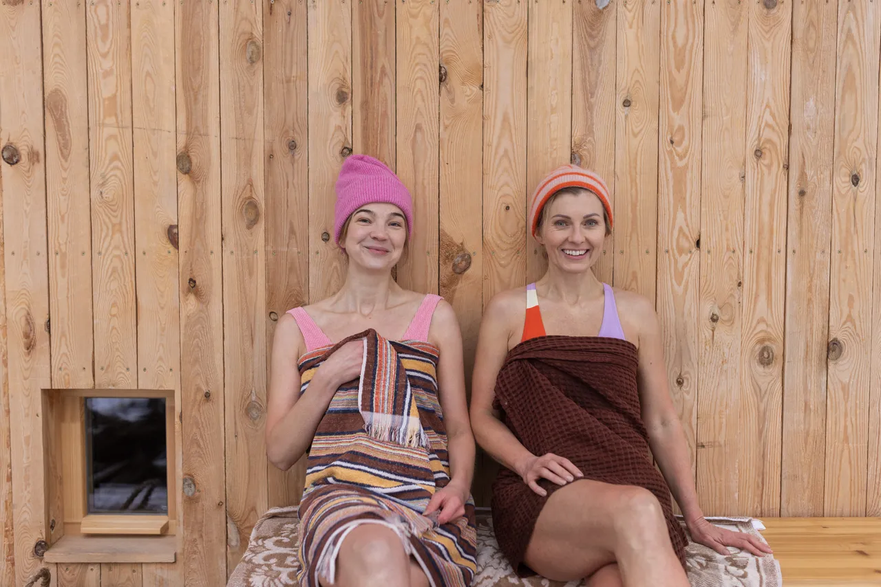 Two friends by the sauna