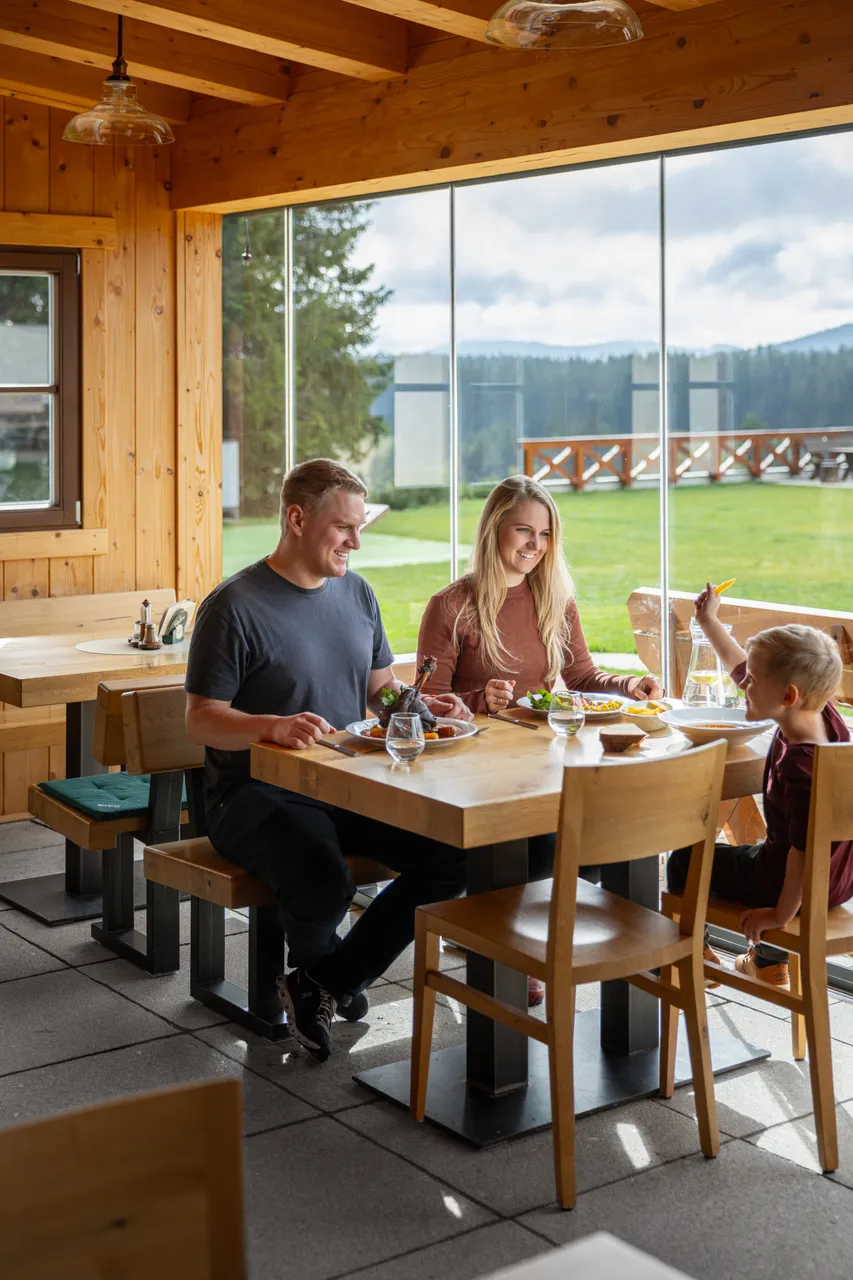 gasto_II-highres@oldrichhrb-70