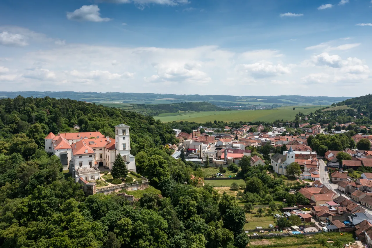 Zámek Černá Hora