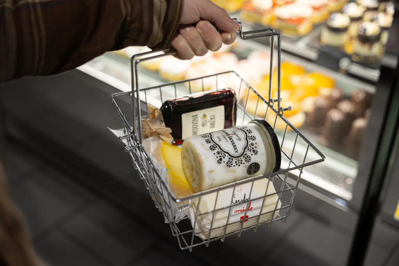 gasto_II-highres@oldrichhrb-64