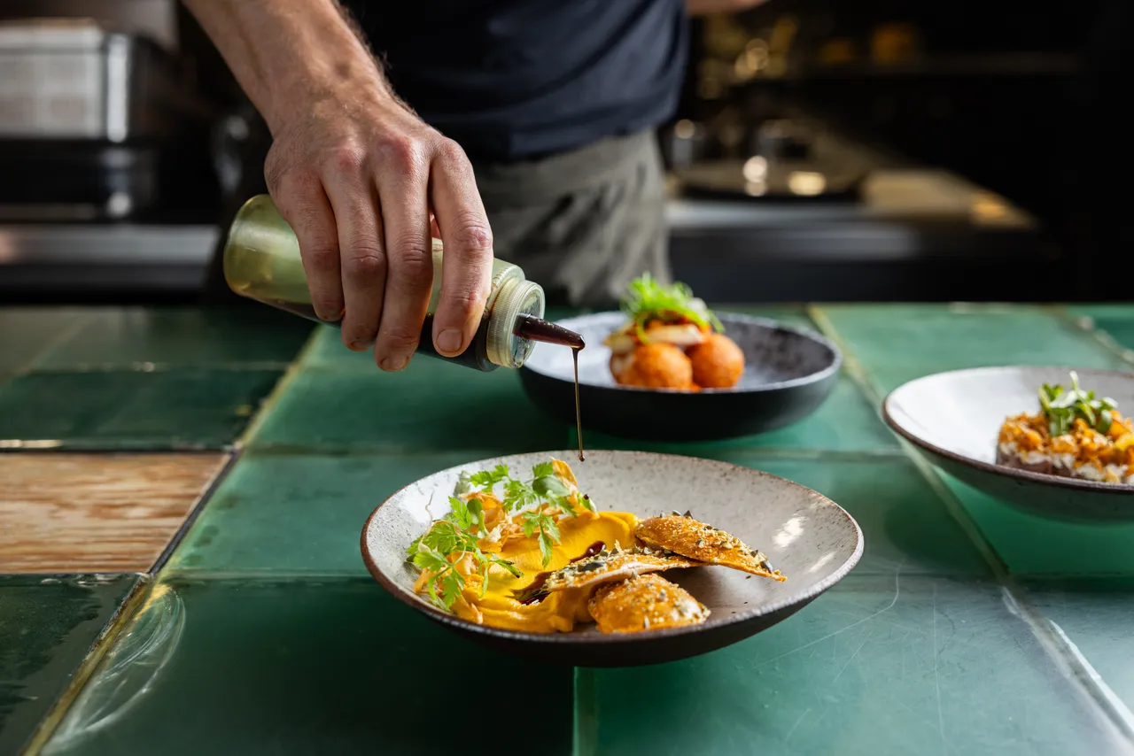 gasto_II-highres@oldrichhrb-18