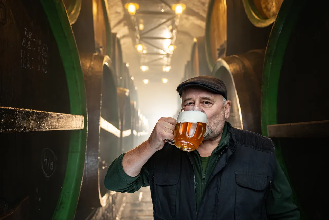 gasto_II-highres@oldrichhrb-27