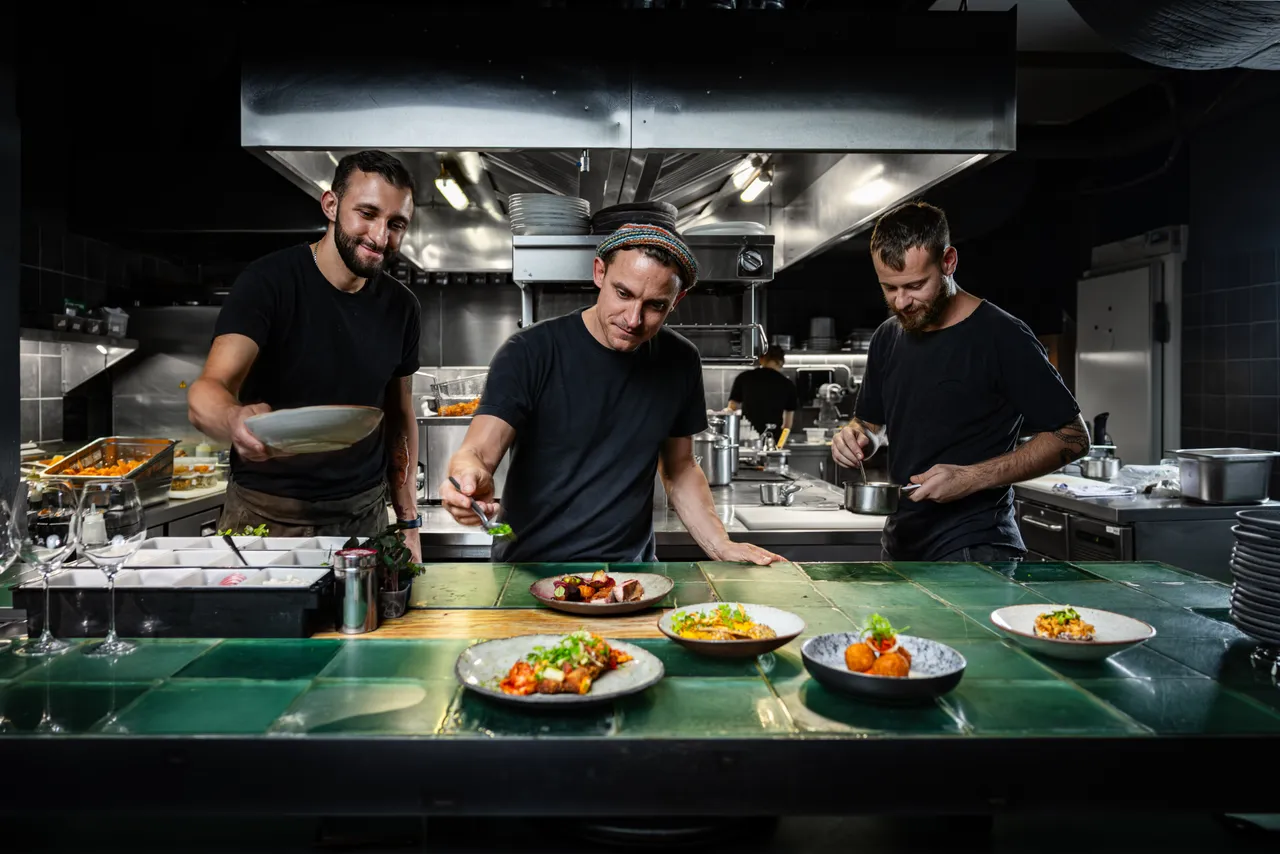 gasto_II-highres@oldrichhrb-20