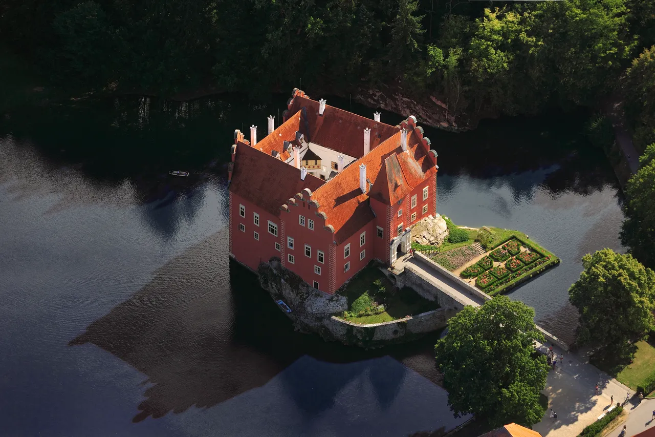 crl046_08253741_Cervena_Lhota