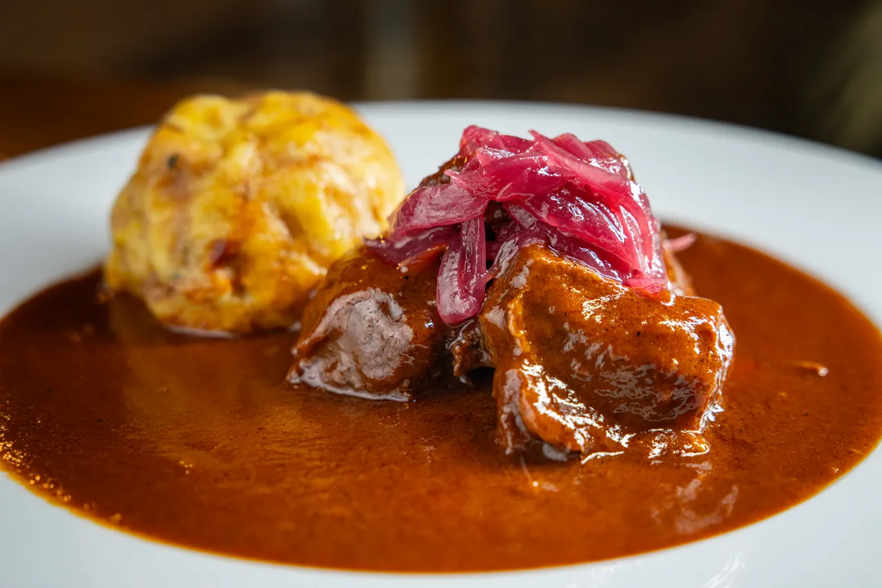 gasto_II-highres@oldrichhrb-63