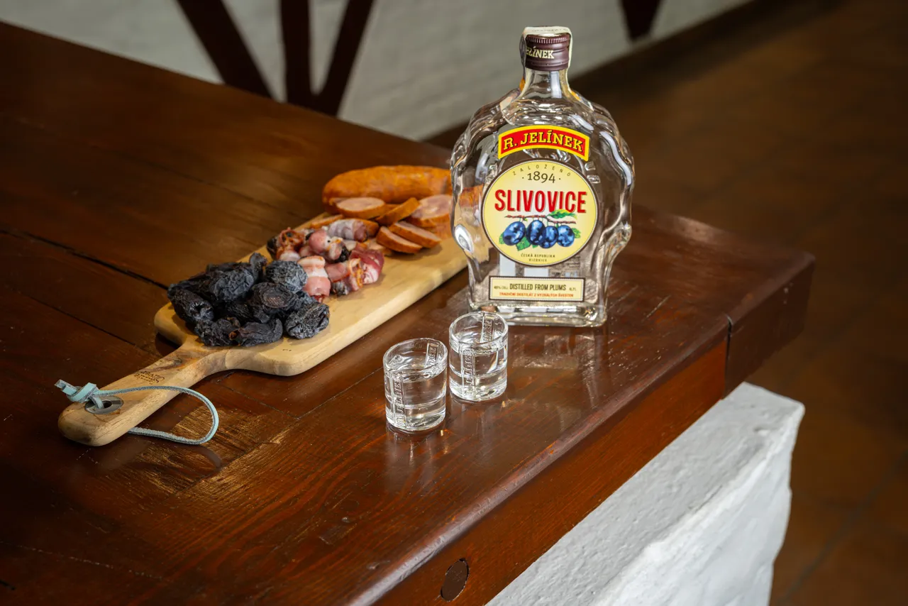 gasto_II-highres@oldrichhrb-12