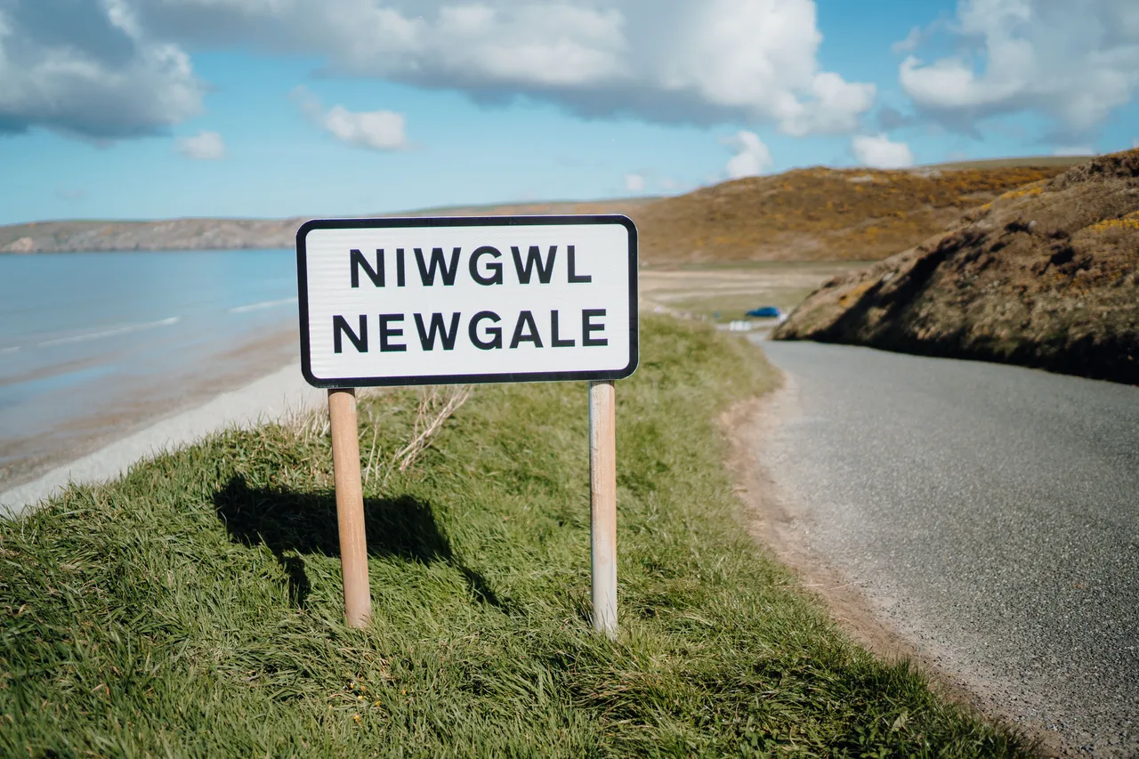 Newgale Road Sign