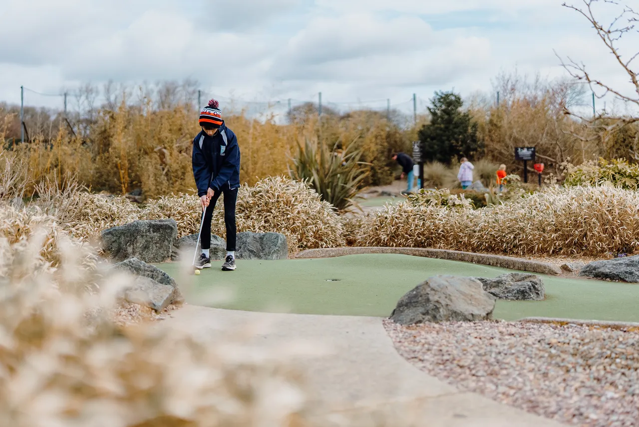 Crazy Golf Heatherton World of Activities