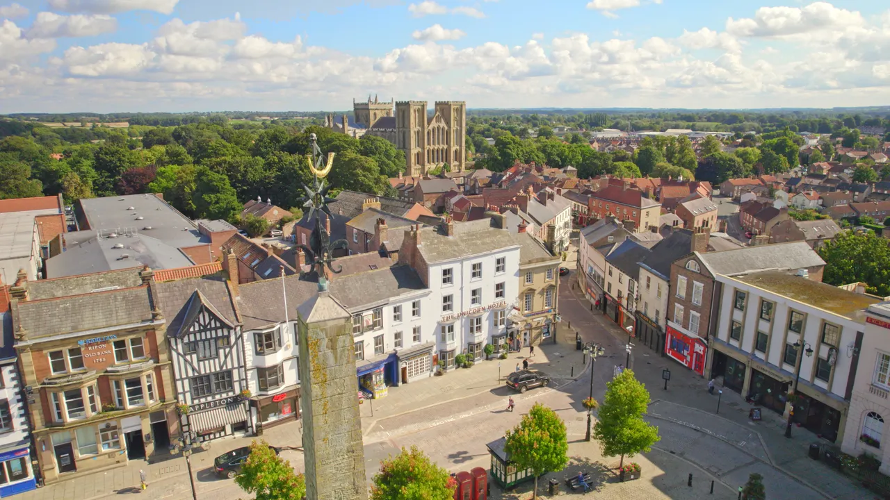 Ripon Cathedral in the distance ©Project Yorkshire 2022
